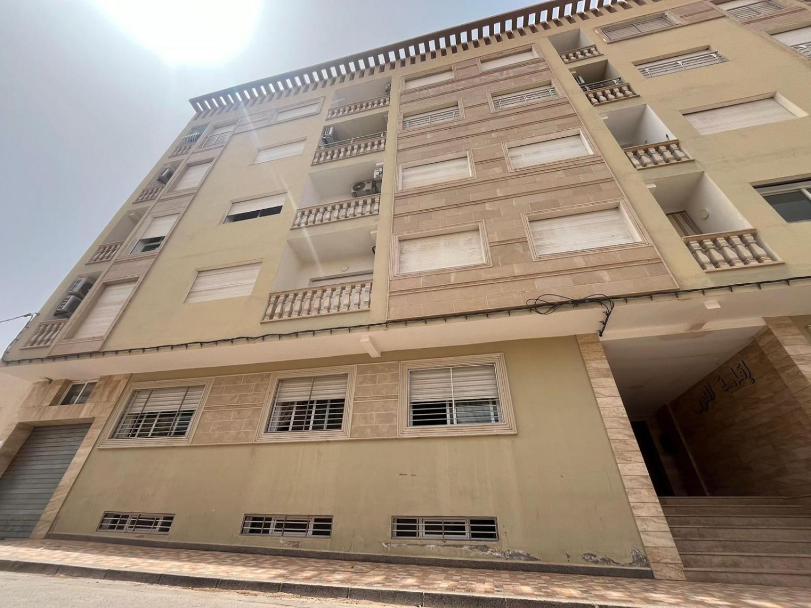 Annour Luxurious & Large Apartment In Oujda Centre Exterior foto